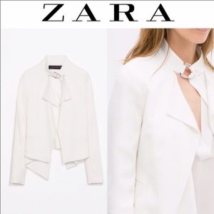 Zara White Blazer With Buckle Collar XS